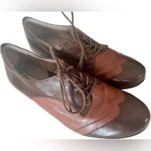 Naturalizer Wing Tip Leather Oxfords
